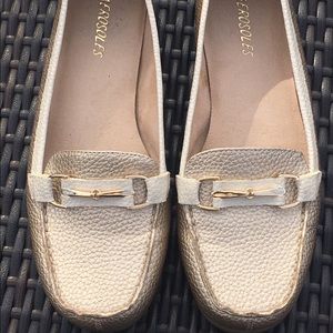 Areosoles Women’s Slip-On Loafer